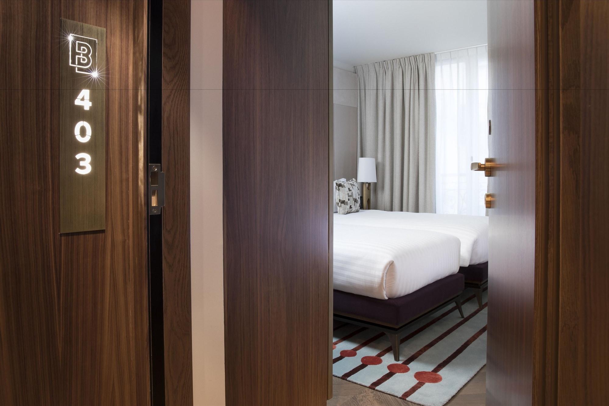Maison Breguet Paris Dış mekan fotoğraf A room at the hotel